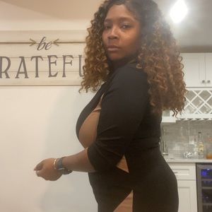 Meet your Posher, Rhonda